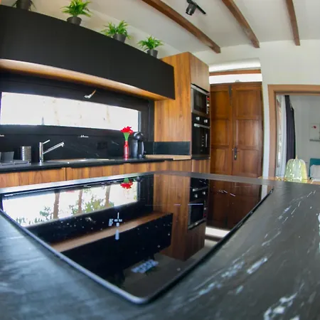 La Pena Luxury